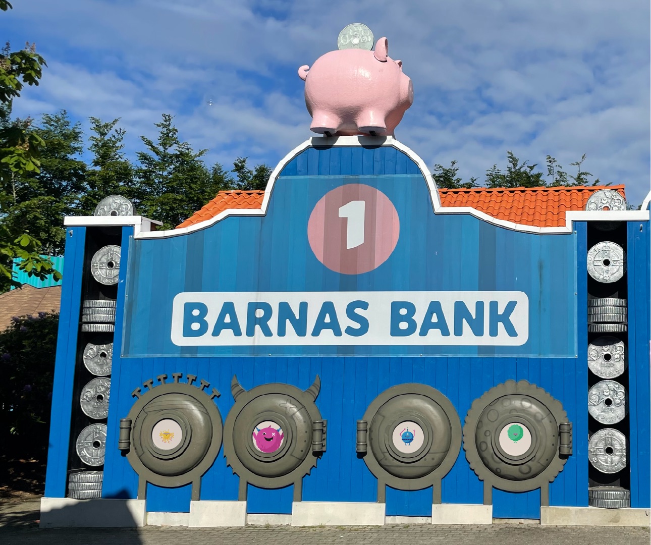 Barnas Bank sparebanden mockup-1